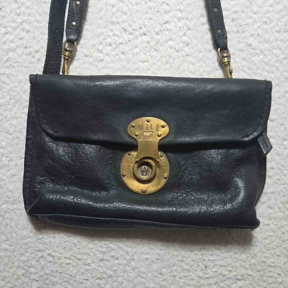 Vintage Will Leather Goods Lock Leather Purse With Strap